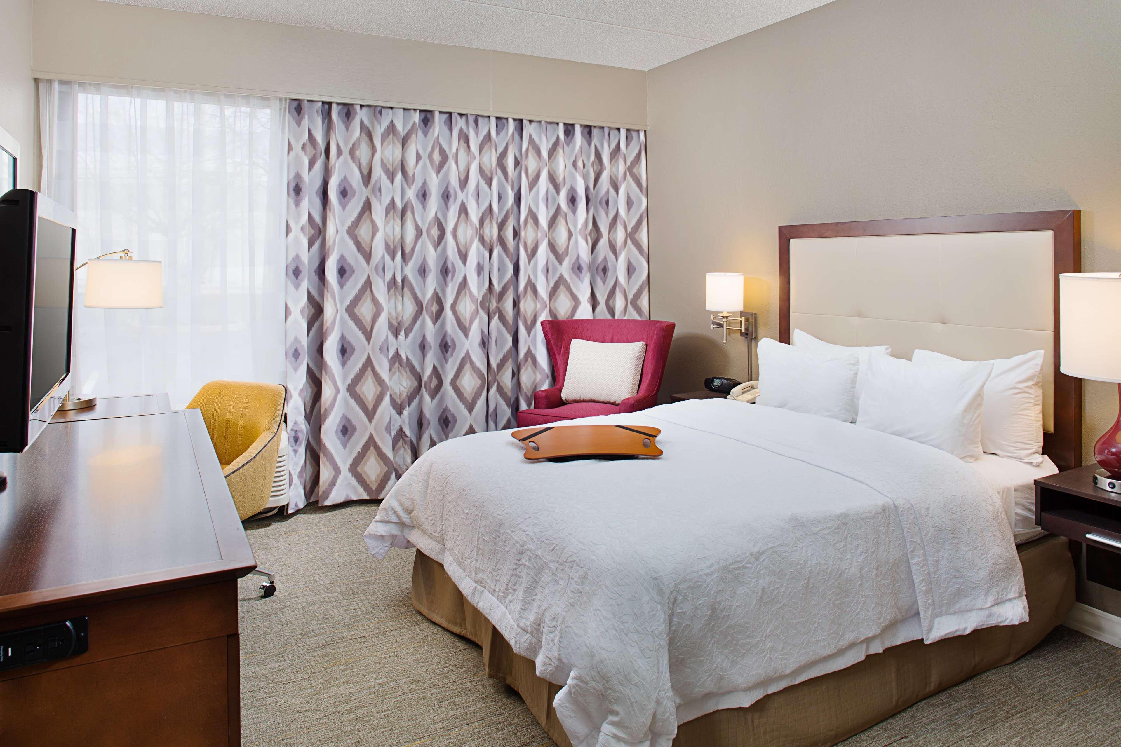 Hampton Inn Philadelphia/Віллоу-Ґров Екстер'єр фото