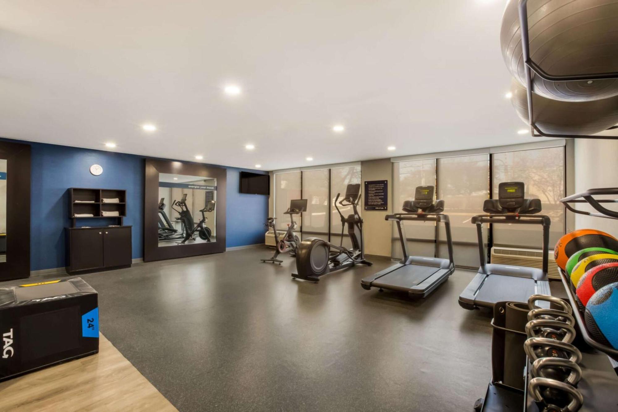 Hampton Inn Philadelphia/Віллоу-Ґров Екстер'єр фото